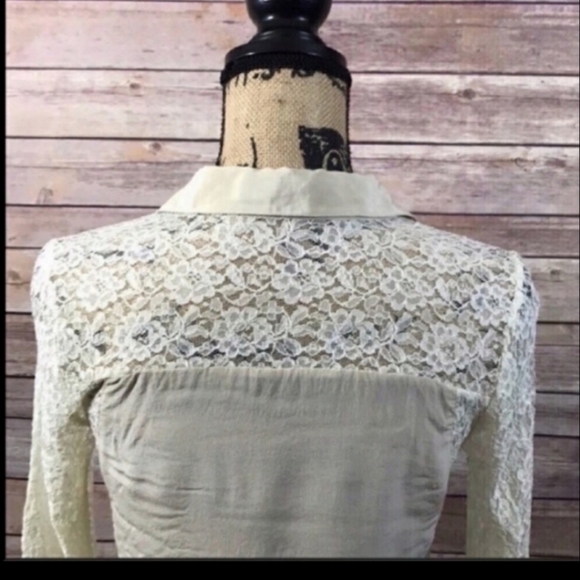 🥳HP🥳 Anthropologie Aryn K Button Down Blouse S - Picture 2 of 6